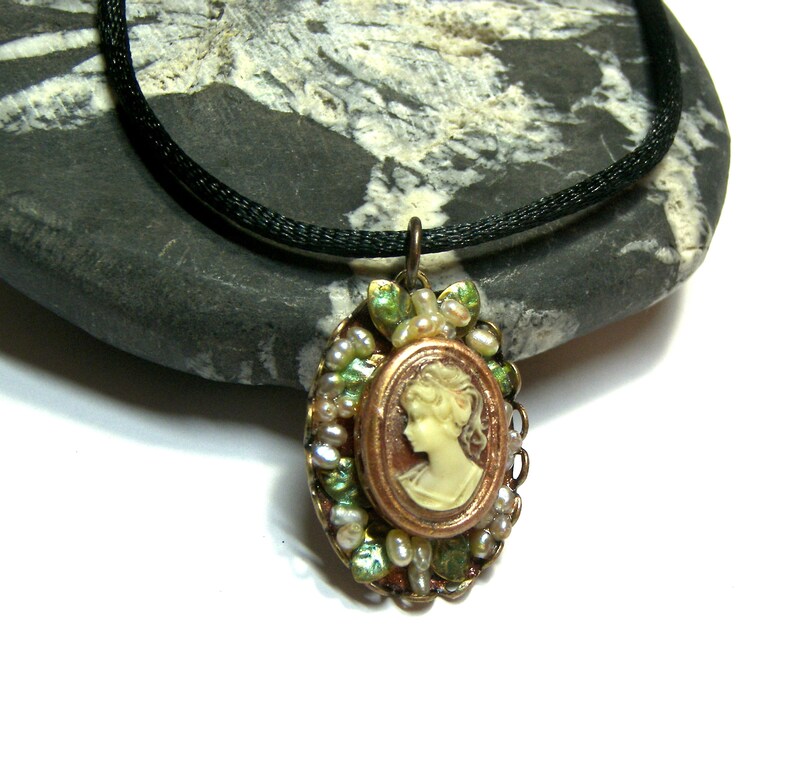 Cameo Black Silk Adjustable Choker