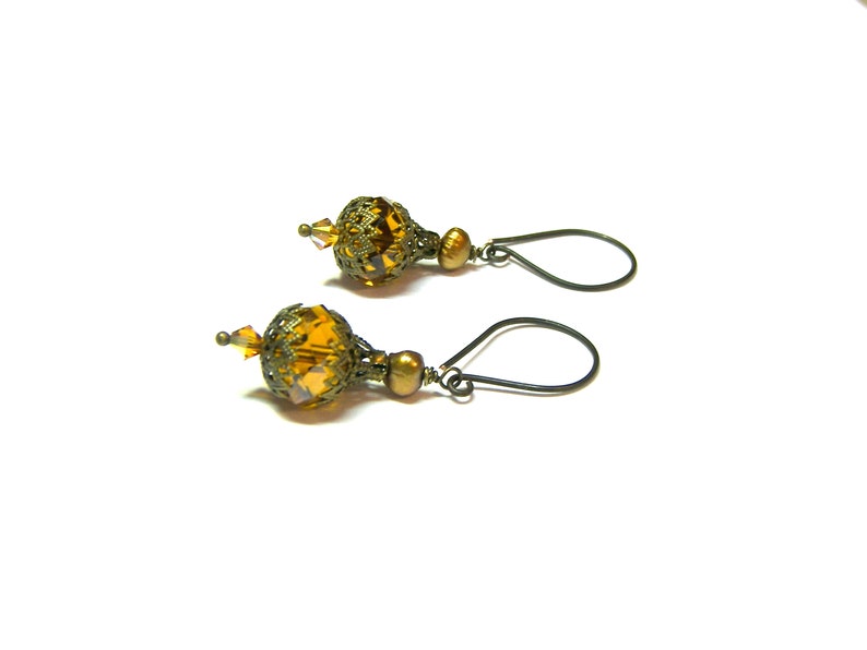 Topaz Golden Pearl Earrings image 3