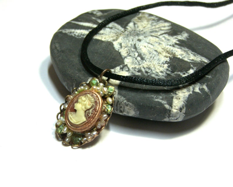 Cameo Black Silk Adjustable Choker