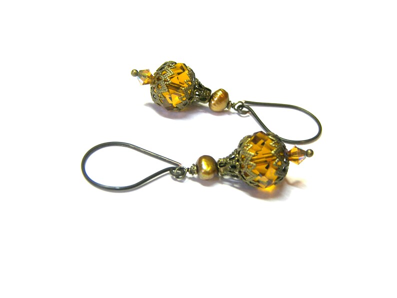 Topaz Golden Pearl Earrings image 5