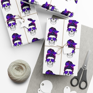 Skull Gift Wrap Paper: Gothic Halloween Birthday Party Supplies
