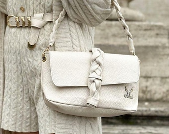 Genuine Leather Bag with Braided Strap in Beige - Elegant and Versatile
