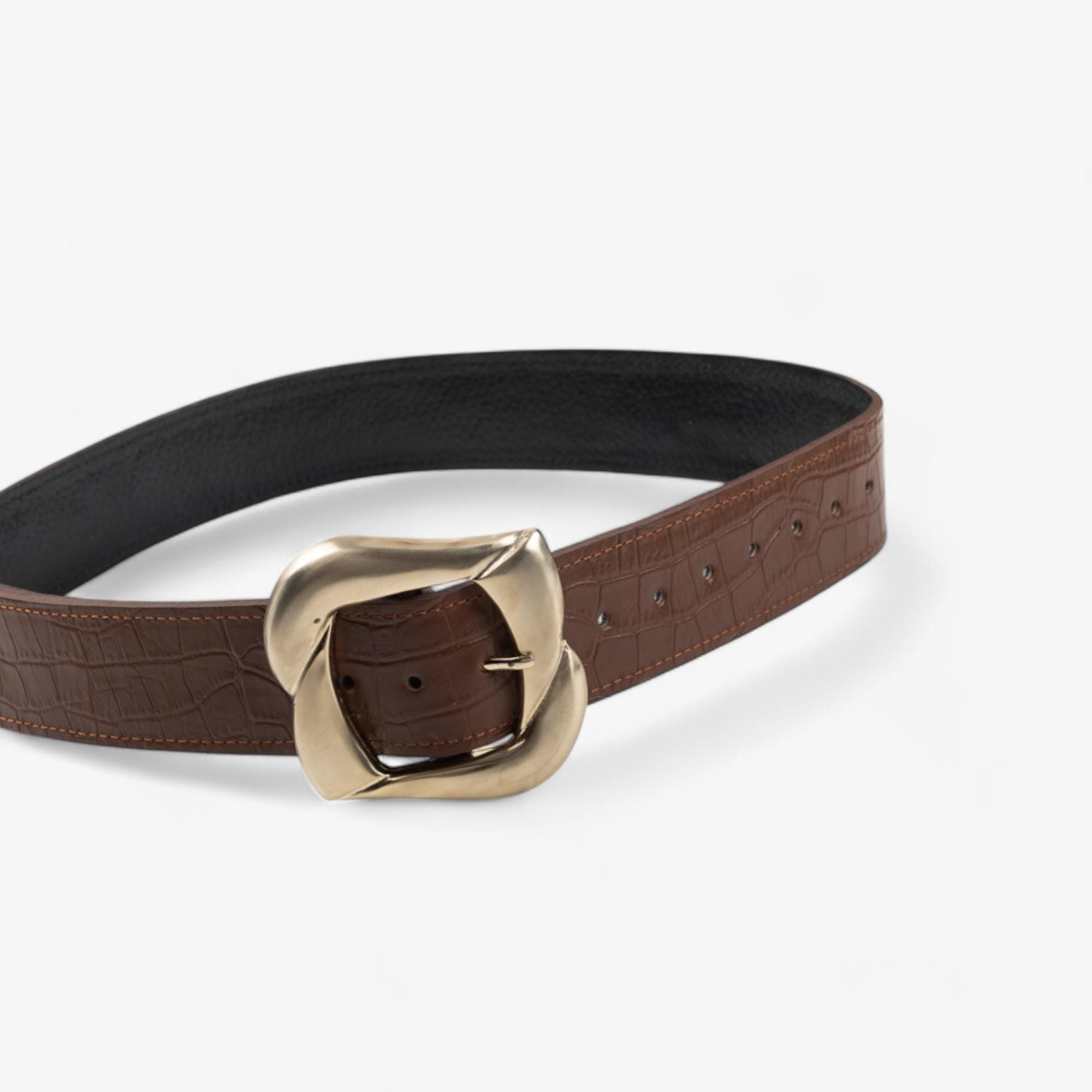 Elegant Brown Leather Belt With Distinctive Brass Buckle  display picture 1
