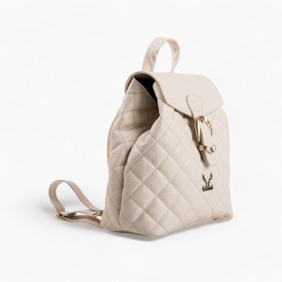 Leather Backpack in Quilted Design in Beige - Elegant and  display picture 2