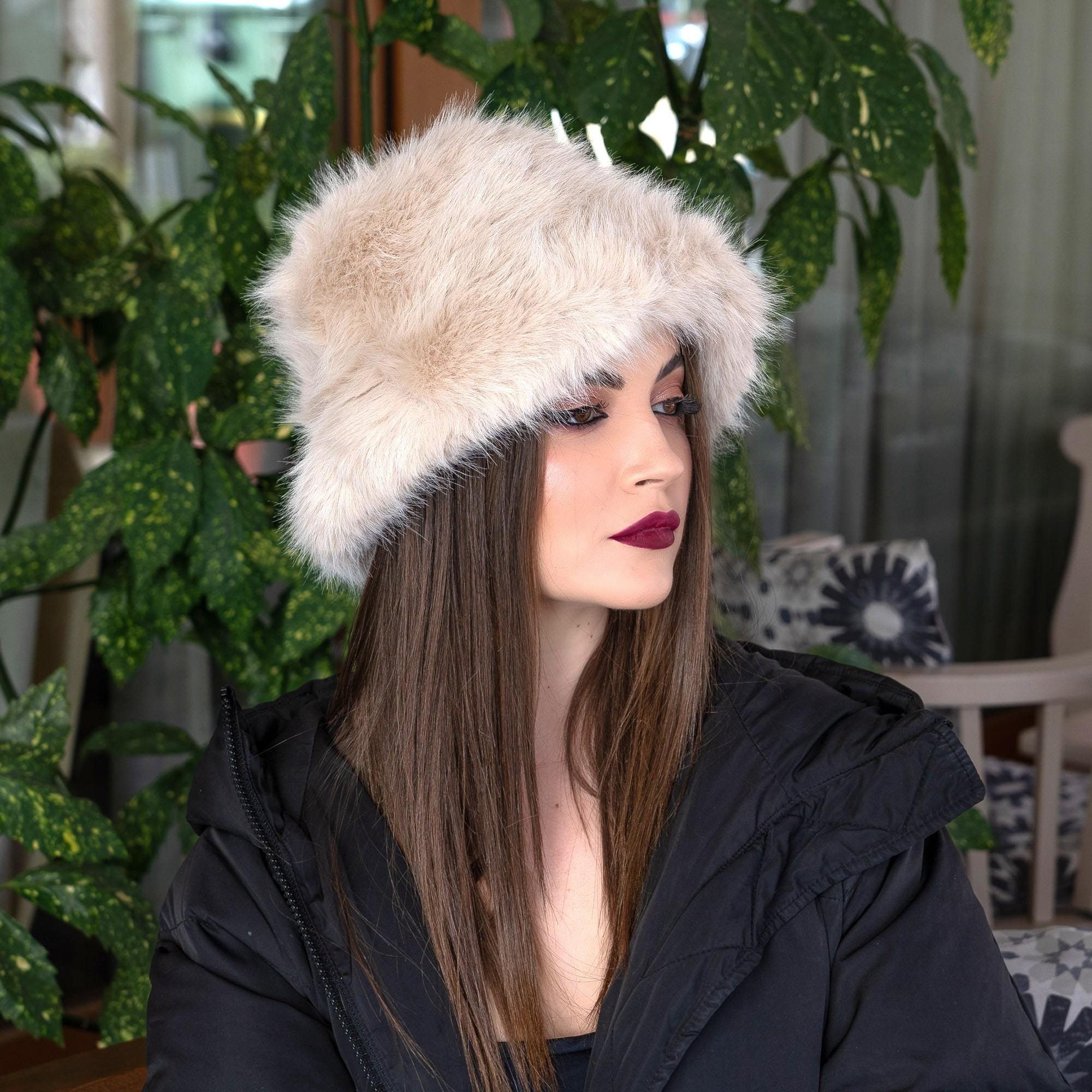 Vintage ultra cozy faux fur winter hat from Amrisse in a rich brown marbled tone SO RICH FAUX FUR BUCKET HAT – AKIRA main image 2