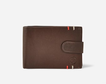 Braune Lederbrieftasche mit RFID und eleganten Nahtdetails