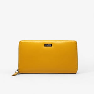 Cartera RFID de cuero amarillo para máxima protección y estilo