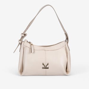 Beige Embossed Leather Shoulder Bag with Gold Details – Handcrafted Everyday Elegance