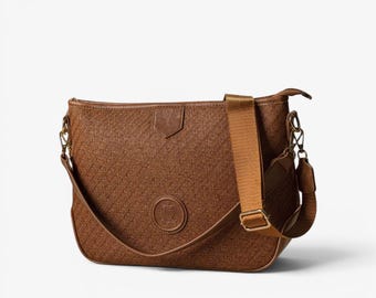 Crossbodytas met geweven textuur – gestructureerde schoudertas met brede verstelbare riem