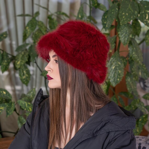 Burgundy Faux Fur Womens Winter Hat With Adjustable Fit  display picture 2