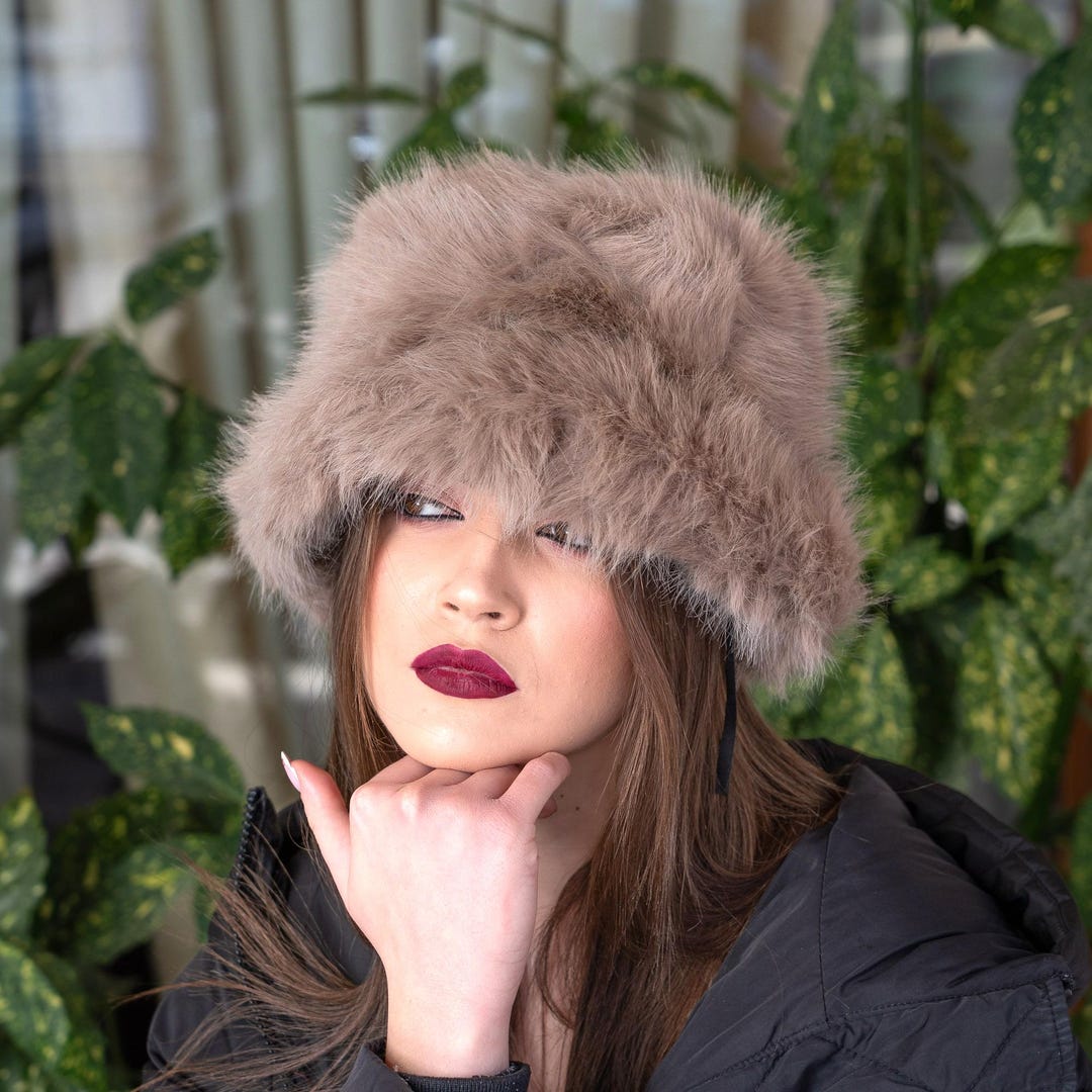 Faux Fur Winter Hat Warm Women Girls Luxe Mongolian Beret Cozy Beige Winter Hat Russian Faux Rabbit Fur Flower Decor Thickened  main image 4