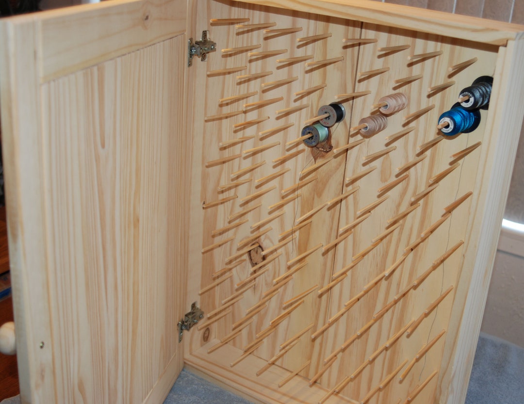 Thread Spool Rack 24013 Enclosed Cabinet With 128 Long Pegs Sewing ...