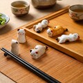 Japanese Cat Chopstick Rest, Ceramic Chopstick Holder, Cute Cat Hashioki, Japanese Tableware, Gift for Cat Lovers