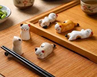 Japanese Cat Chopstick Rest, Ceramic Chopstick Holder, Cute Cat Hashioki, Japanese Tableware, Gift for Cat Lovers