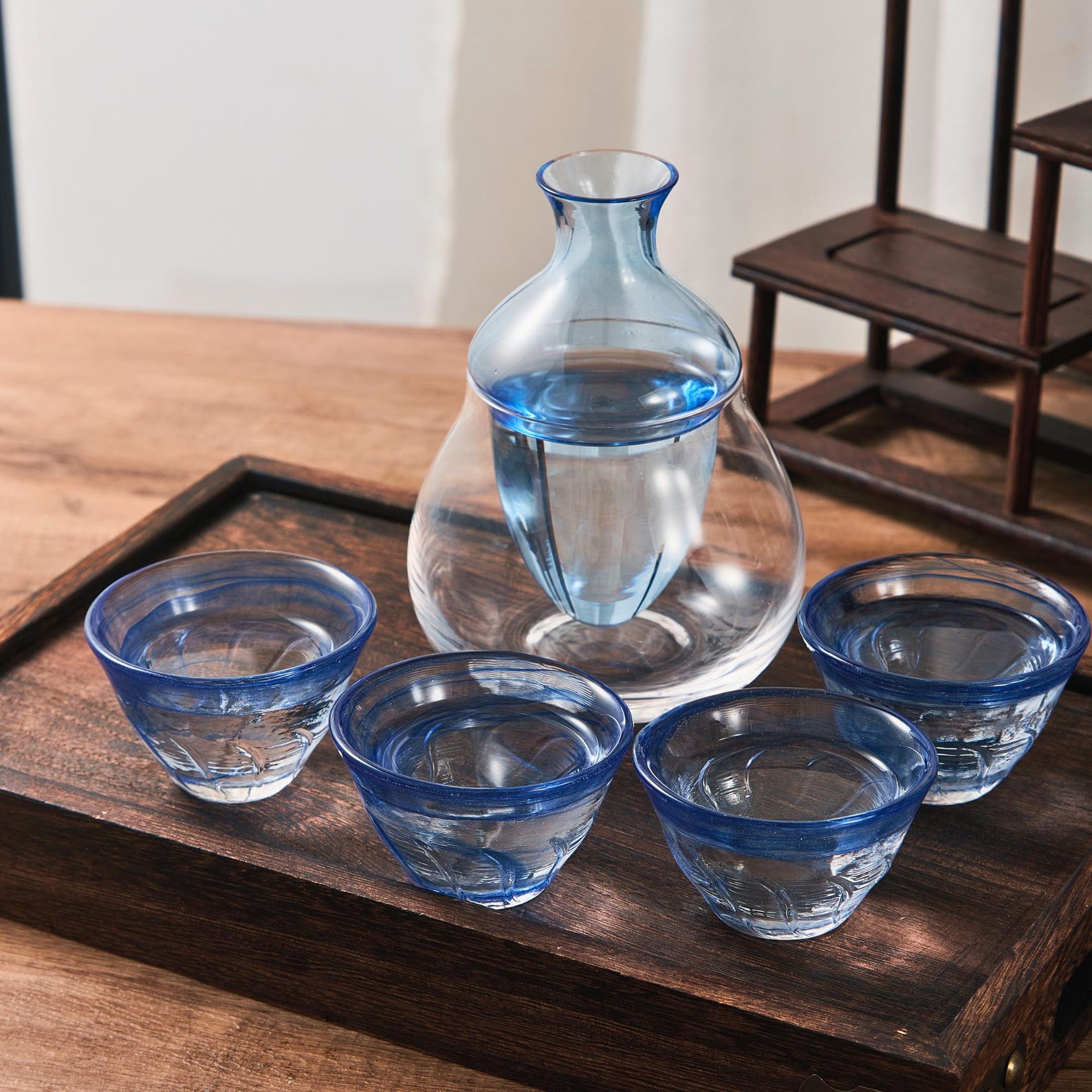 Japanese Modern Sake Set, Blue Glass Sake Bottle, Cups, Sake Carafe, Sake Cup Set, Sake Gift Set, Serving Set, Japanese Alcohol Barware - 1 bottle + 4 cups