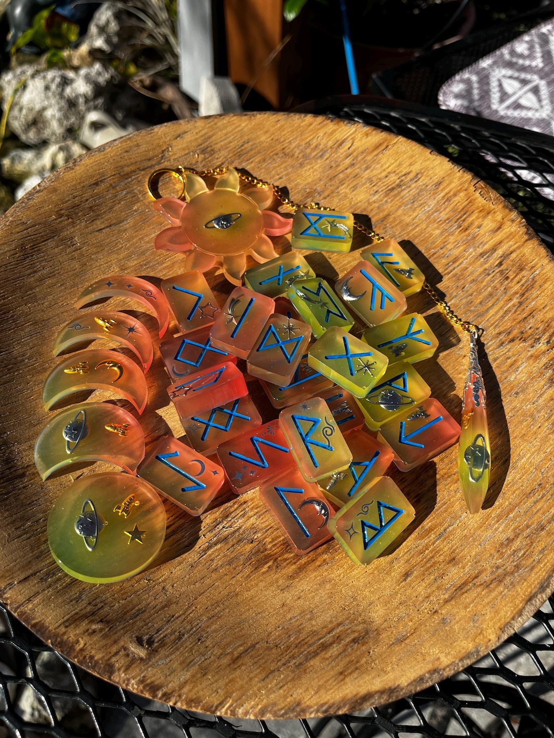 Color Change Viking Runes Set: Elder Futhark, Pendulum, Moon Phase - Etsy