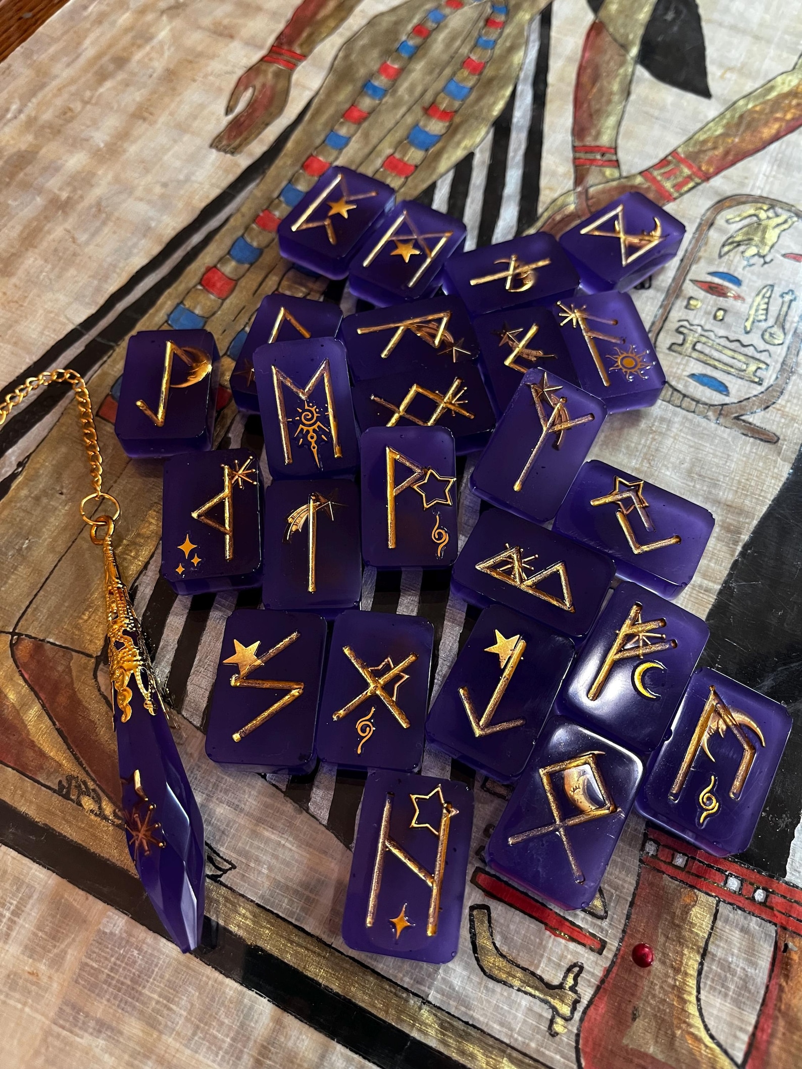 Runic Color Color Changing Norse Runes: Elder Futhark Set With Pendulum - Etsy