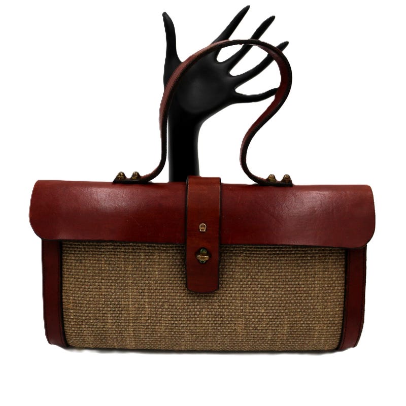 Sac Etienne Aigner Authentique En Cuir Rouge - Occasion Très Bon état, Fait Main En France, Taille Moyenne