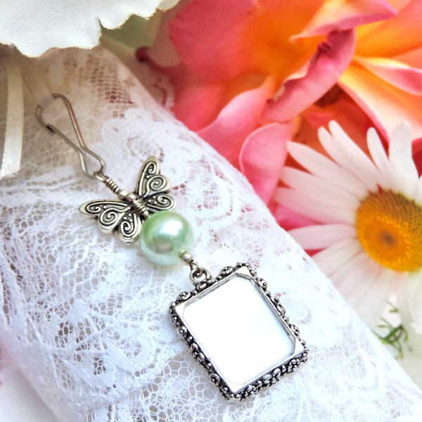 Wedding bouquet photo charm with Butterfly and shell pearl. Bridal memorial photo charm with butterfly.