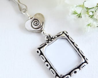 Memory photo charm with a small picture frame and swirly heart in silver tones. Perfect gift for her to put on her wedding bouquet.