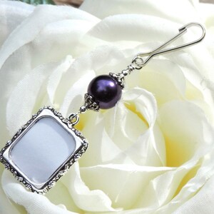 Wedding bouquet photo charms. 2x Pearl memorial charms. Set of 2 bridal bouquet charms. Pair of pearl Wedding keepsakes. Bridal shower gift. Purple shell pearls