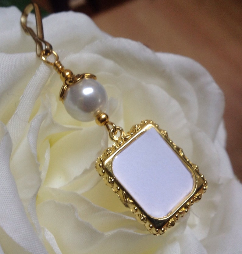 Wedding bouquet photo charm. Gold tones Memorial photo charm. Bridal bouquet charm with small picture frame, white shell pearl gold tones. image 4