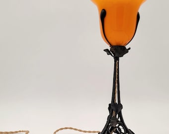 Art Nouveau Tulip Glass Lamp - Loetz Powolny - on French Wrought Iron Base