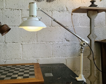 1970s White Solère Articulated Desk Clamp Lamp – French Industrial SOLR Task Light