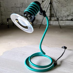 Esto Spiral Lamp – 80&#39;s Memphis Style – Austrian Design – Green