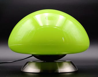 Mushroom table lamp - UFO Space Age - 90's vintage green opaline lamp