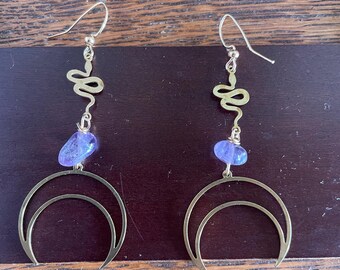 Brass and beads earrings