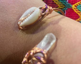 Handgefertigte Armspange aus Kupfer