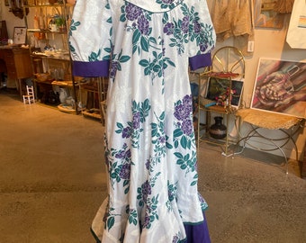 vintage Hawaiian mumu dress