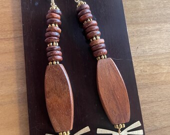 Brass and beads earrings