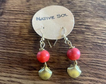 Brass and beads earrings