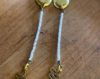 Brass and beads earrings