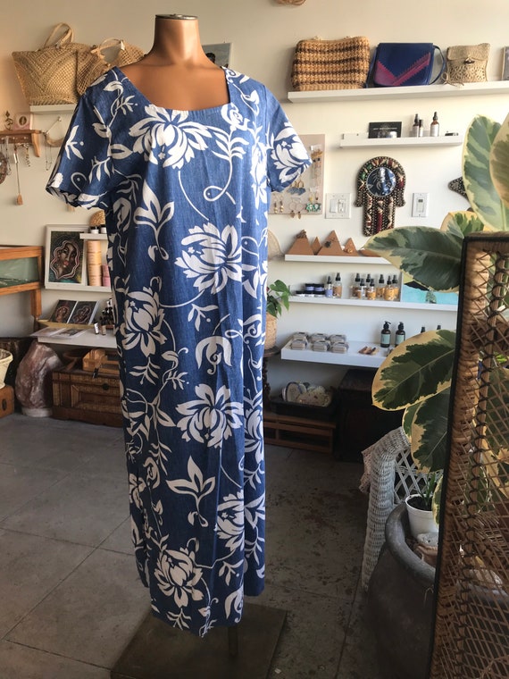 vintage Alfred Shaheen dress