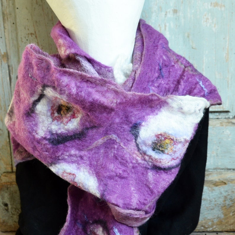 Purple Felted beanie and Scarf set Felt scarf Neck warmer Handmade Art to wear Cobweb scarf light weight Hand Felted hat, Reversible image 7