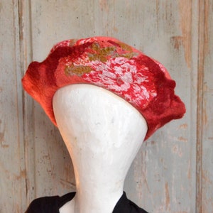 Unique Felted Wool Hats: Stylish and Warm Headwear, Flower vintage beret image 1