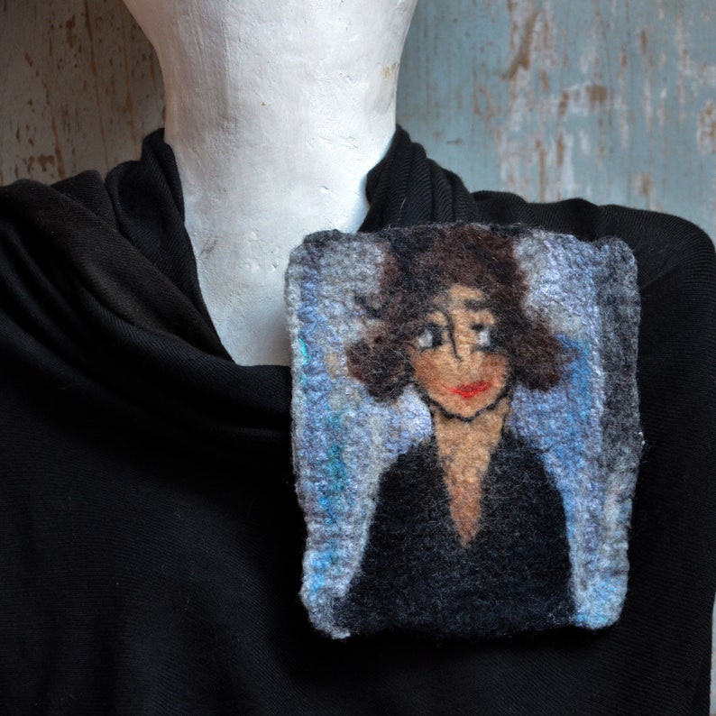 Brooch pin, small wool portrait, jewelry brooch, felt jewelry, gift idea for her image 5