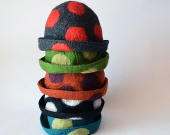 Polka dot hoeden, 100% merinowol, cloche stijl wollen warme muts voor dames, een uniek cadeau voor haar