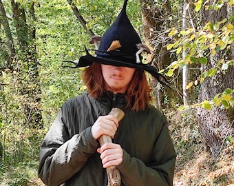 Hand-Felted Merino Wool Witch Hat – Seamless Cottagecore Hat with Mushrooms – Witchcore Cosplay & Halloween Costume