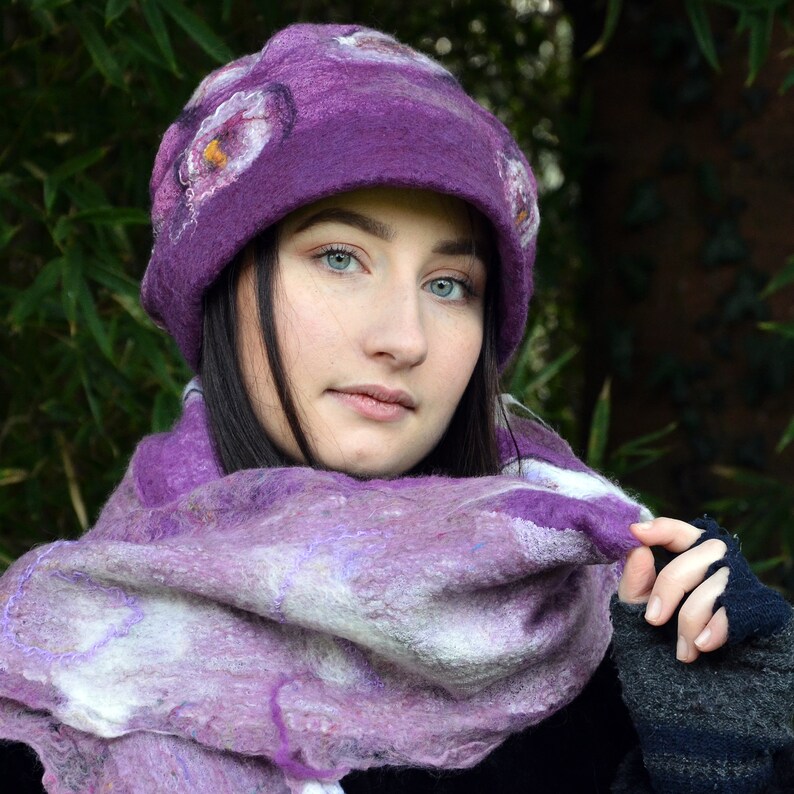 Purple Felted beanie and Scarf set Felt scarf Neck warmer Handmade Art to wear Cobweb scarf light weight Hand Felted hat, Reversible image 4