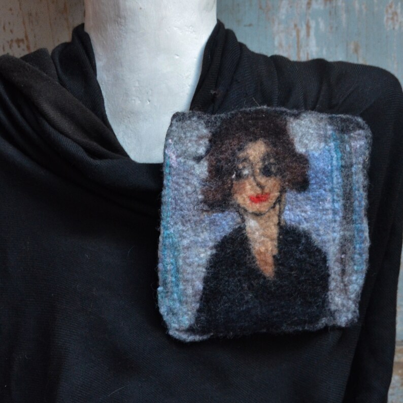 Brooch pin, small wool portrait, jewelry brooch, felt jewelry, gift idea for her image 10