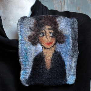 Brooch pin, small wool portrait, jewelry brooch, felt jewelry, gift idea for her image 3