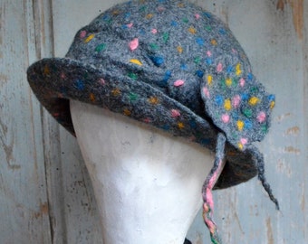 Yellow Polka Dot Cloche Hat, Felted Wool Hat, Woolen Hat, Unique Gift, Women's Winter Hat, Autumn Hats, Vintage Wear