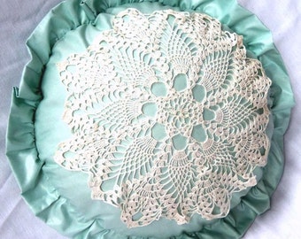 M-M-M-Minty - Handmade Pillow Vintage Lace