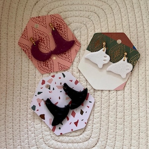 Oorbellen polymeerklei Halloween, oorbellen heksenhoed, oorbellen spook, oorbellen maan en heksenhoed, handgemaakte oorbellen, herfstoorbellen, sieraden