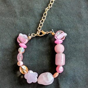 Handmade Pink Beaded Bracelet – Glass & Acrylic Beads, Adjustable Chain, Abstract Charms – Elegant Jewelry