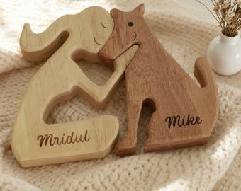 Personalisierte Haustier Hund Holzstatue, Frau und Hund Home Desktop Holz Schnitzdekoration, Holz Frauen Hund Modell Kreative Home Office Dekoration